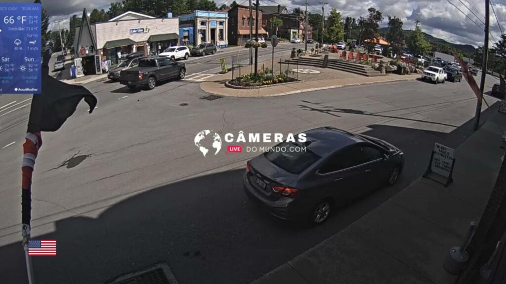 Public Square, Watertown NY Live webcams