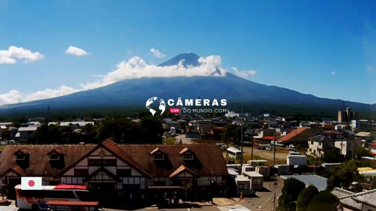 Live Mount Fuji Webcam Kawaguchiko Station, Japan.