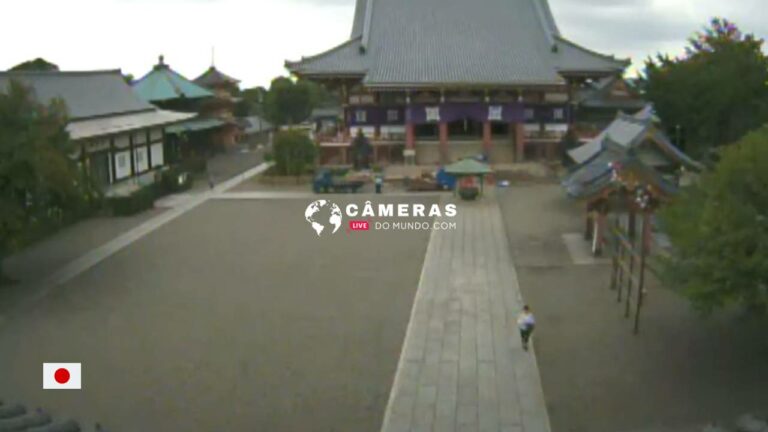 Live Webcam Ikegami Honmon-ji Temple, Japan.