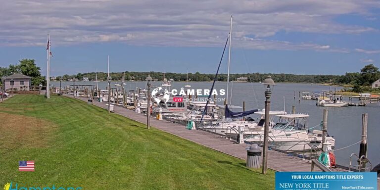 Live Webcam Conscience Point Marina, Southampton, NY, USA