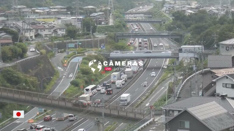 Live Webcam Chuo Expressway Uenohara Cam, Japan