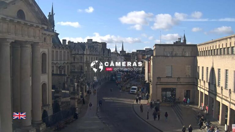 Live HD Camera Stream Oxford University, England.