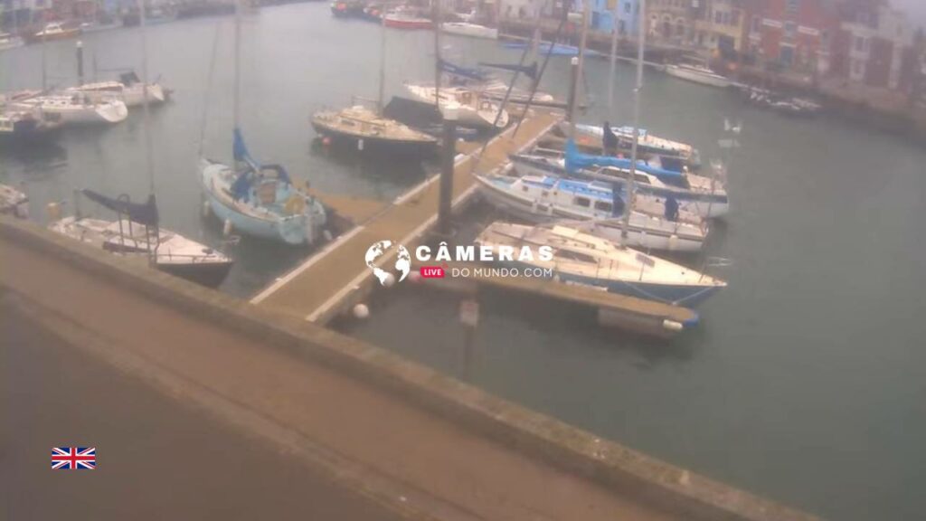 Live Webcam Old Harbour Dive Centre, Weymouth, Dorset, UK.