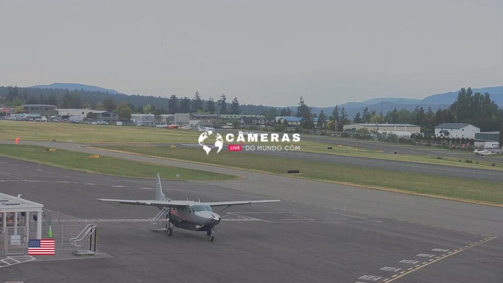 Friday Harbor Airport Live Webcam, San Juan Island, Wa, USA.