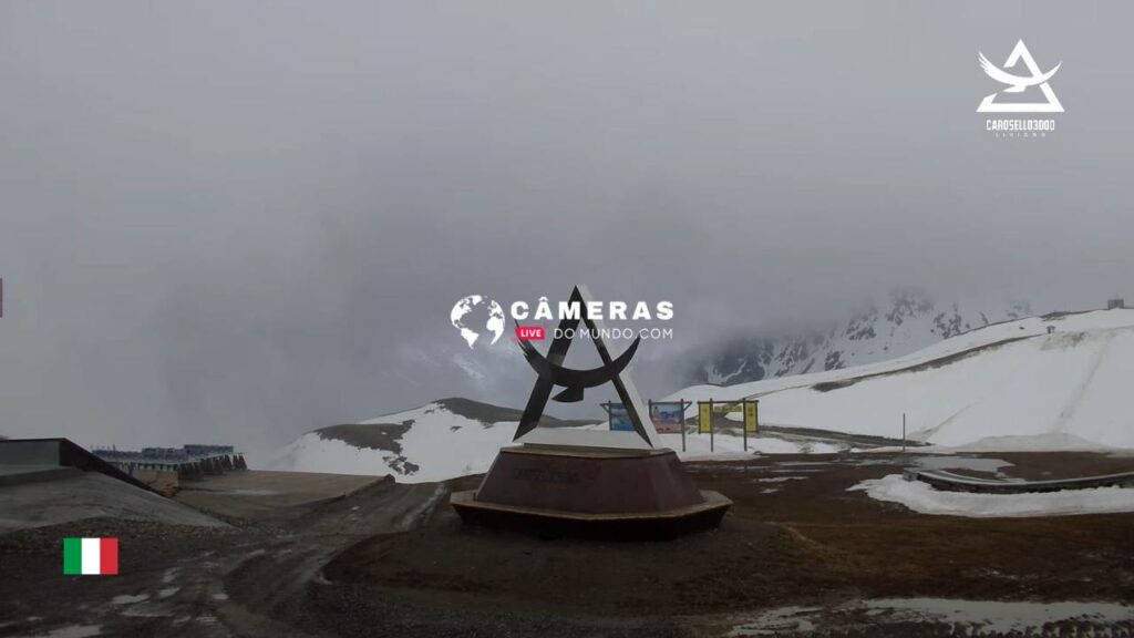 Live webcam di Carosello 3000 - Livigno.