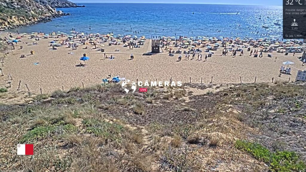 Live Webcam Golden Bay (Ir-Ramla tal-Mixquqa), Mellieħa.